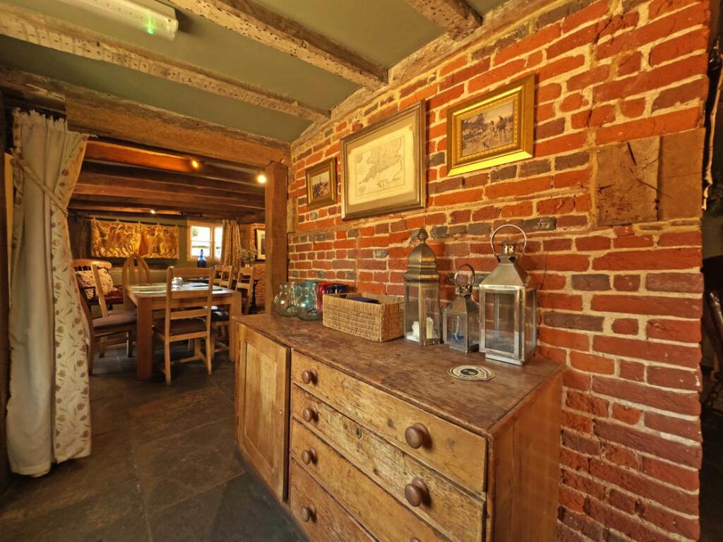 Additional image 8 of The Gatekeeper, Canterbury Road,
Etchinghill, Folkestone, Kent, CT18 8DE