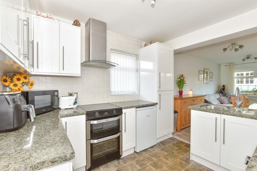 Aerodrome Road, Bekesbourne, Canterbury, Kent