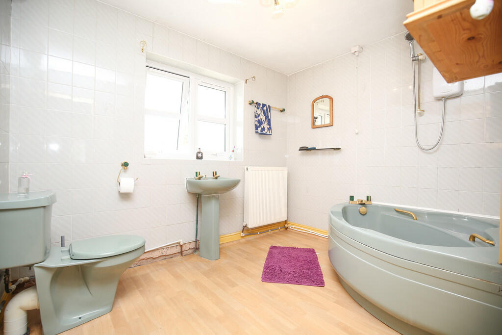 Additional image 17 of Carts Lane, Grendon