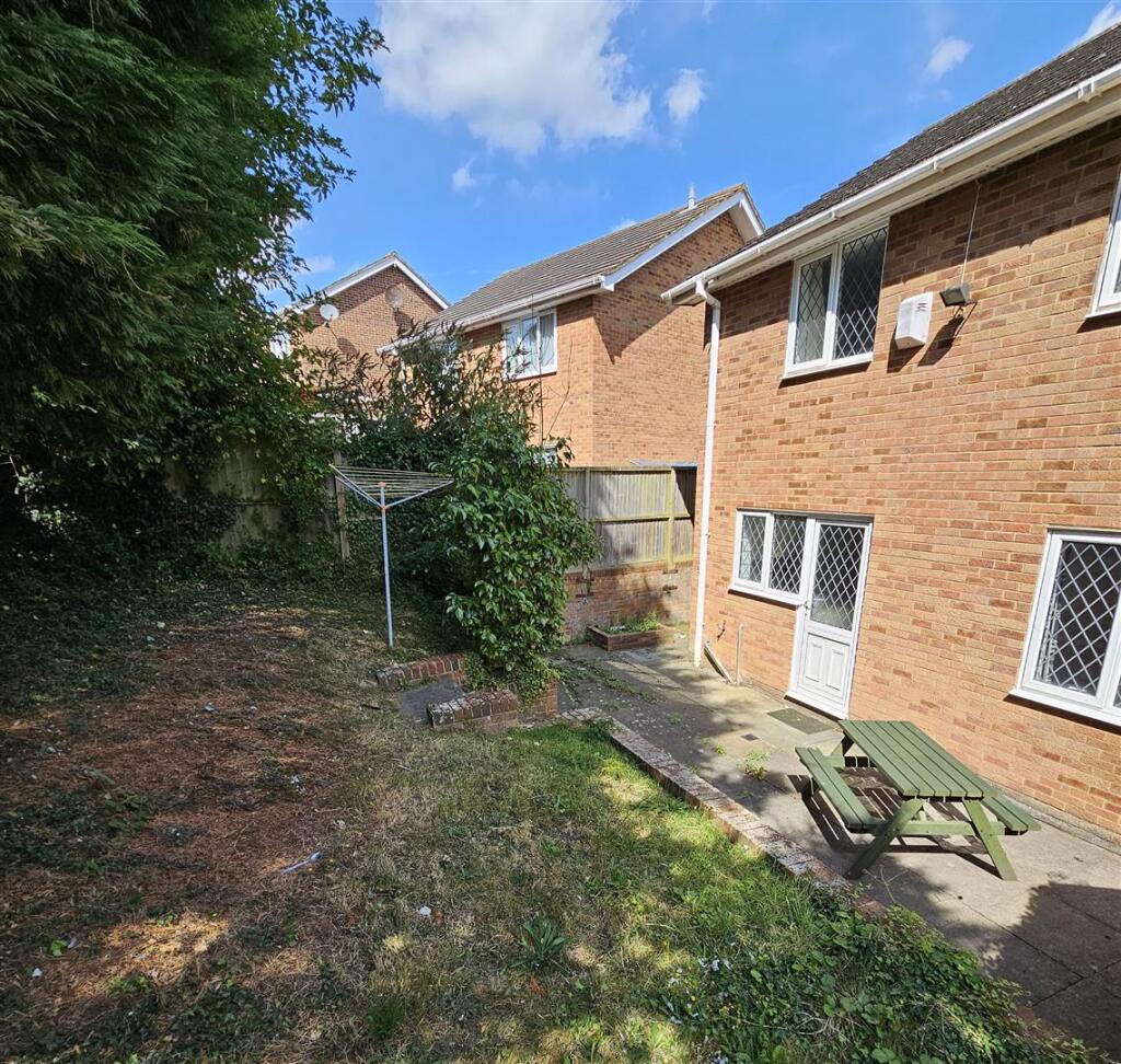 Additional image 10 of Headcorn Drive, Canterbury