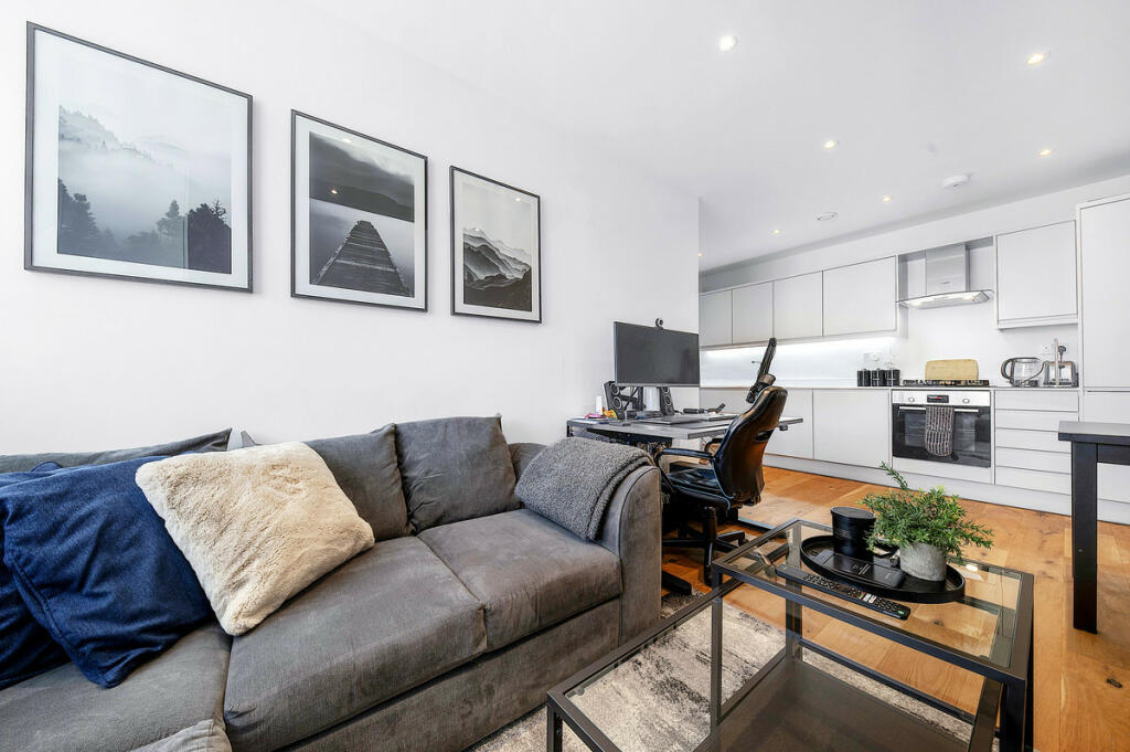 Additional image 8 of Progressive Close, Sidcup, DA14 5HZ