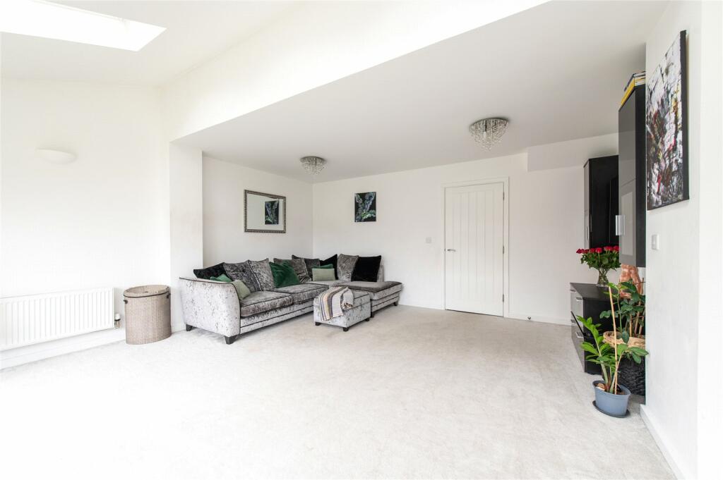 Additional image 4 of Marlowe Close, Northfleet, Kent, DA11