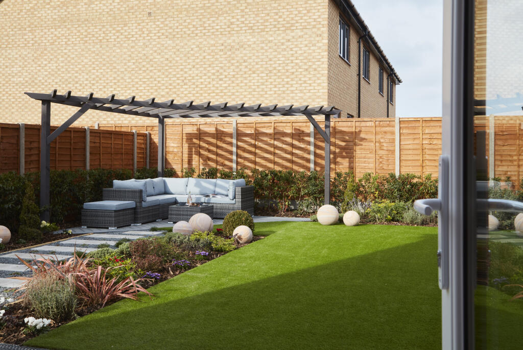 Additional image 8 of Whiting Avenue, Greenhithe, Kent, 
DA9 9YW.