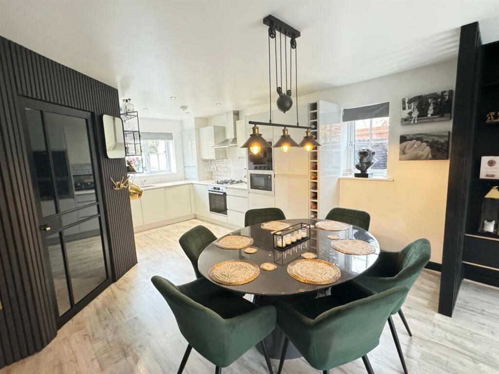 Additional image 2 of Holly Close, Holmes Chapel