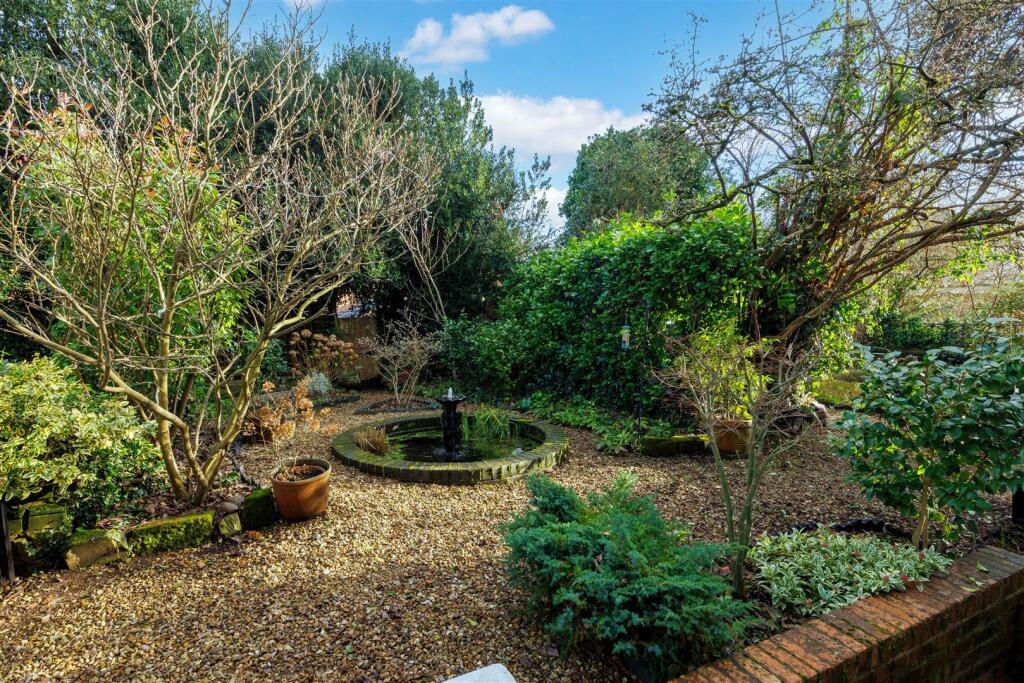 Additional image 10 of Milverton Crescent, Leamington Spa