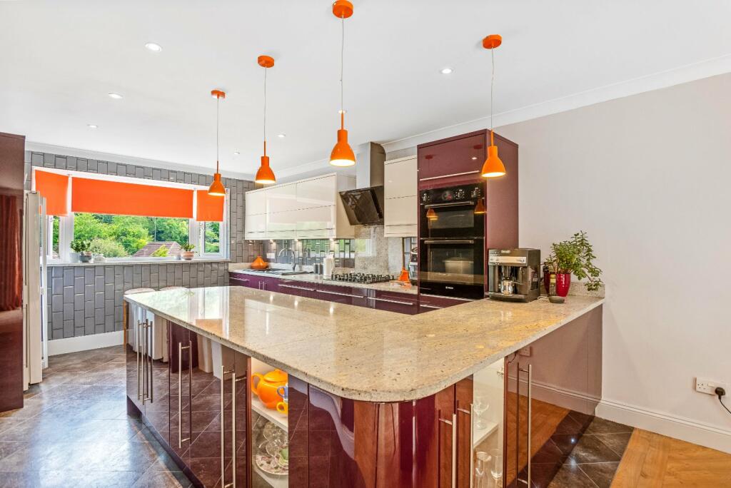 Additional image 7 of Valley Lane, Meopham, Gravesend, Kent, DA13