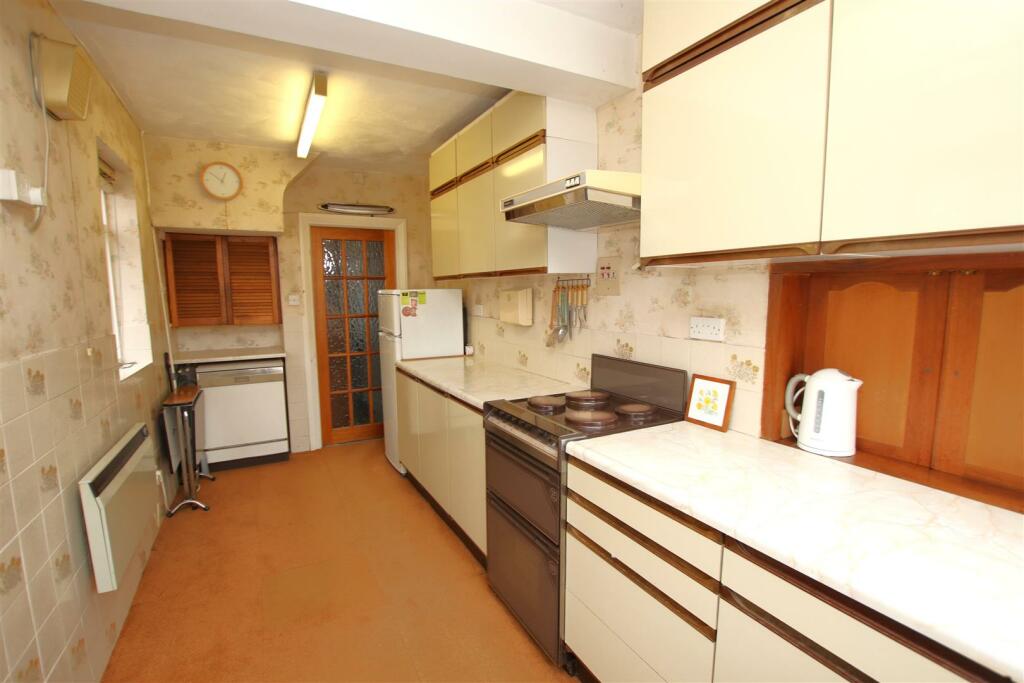 Additional image 10 of Lingfield Avenue, Dartford