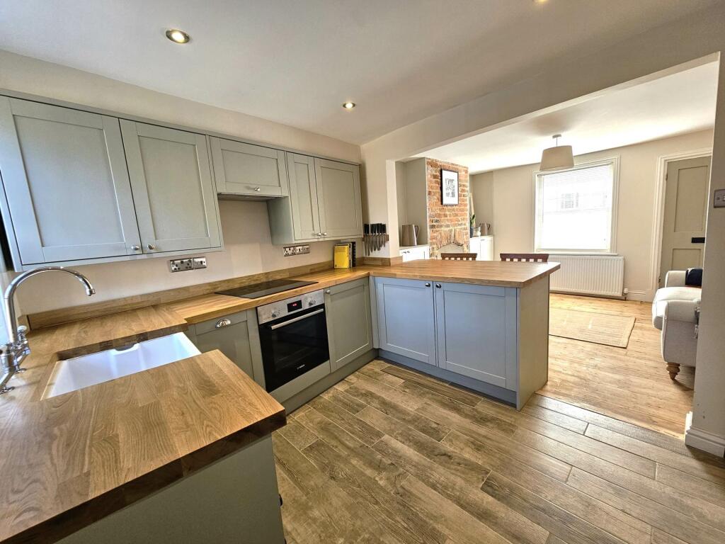 Additional image 8 of London Road, Canterbury