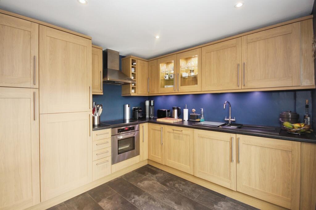 Additional image 5 of Cooke Close, Warwick