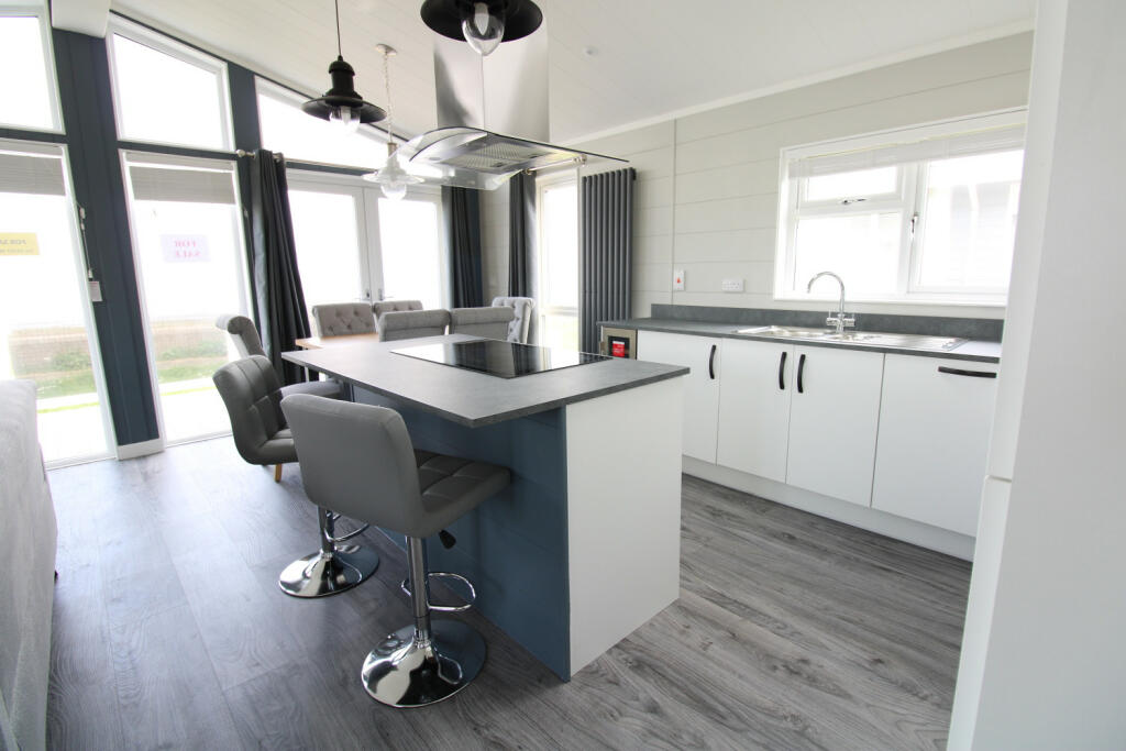 Additional image 3 of Whitstable, Kent, CT5