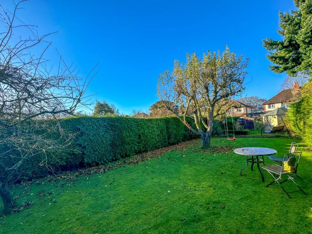 Additional image 25 of Higham Lane, Nuneaton
