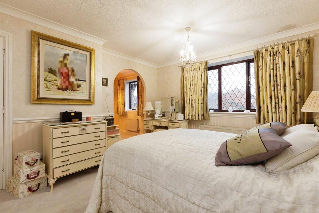 Additional image 5 of Draper Close, Kenilworth