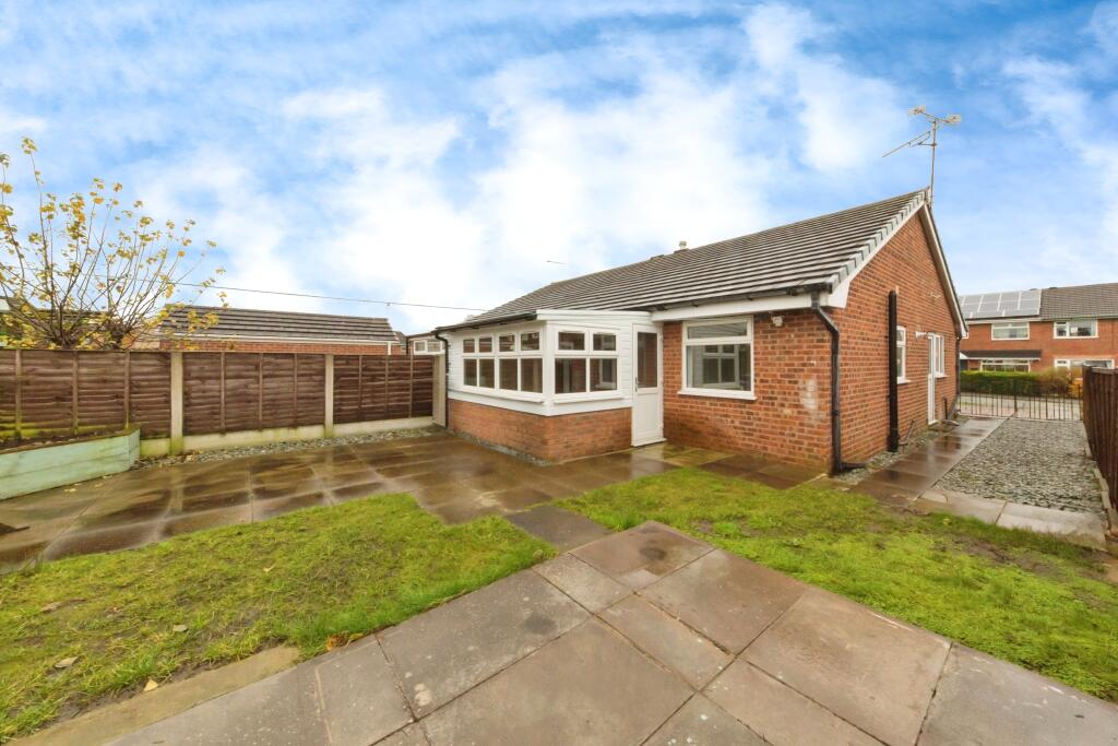 Additional image 12 of Heron Crescent, Crewe, Cheshire, CW1