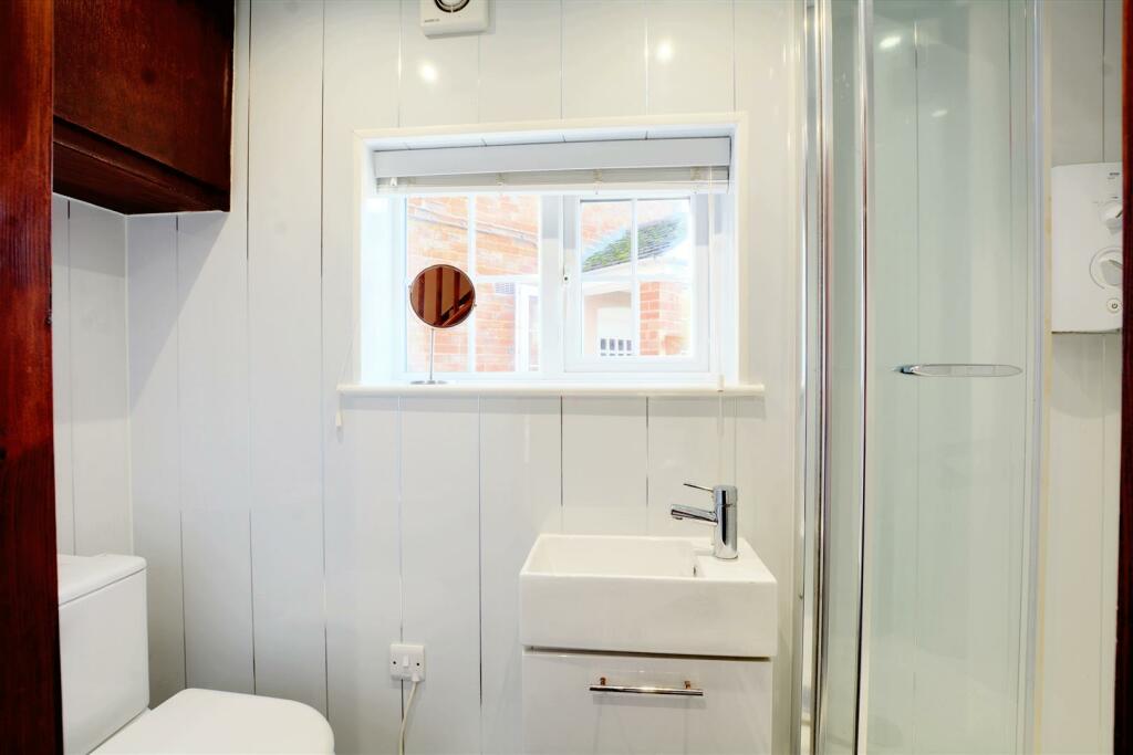 Additional image 19 of Beech Cottage, The Park, London Road, Shardlow