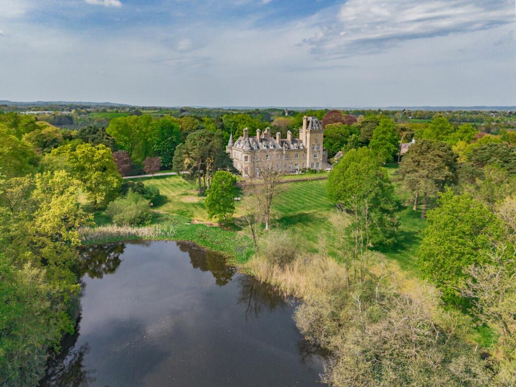 Additional image 36 of Bespoke and luxurious apartment overlooking a lake