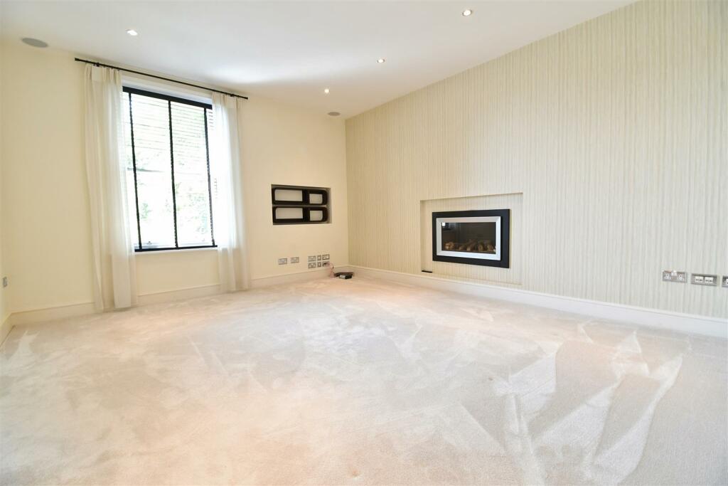 Additional image 22 of Lucas Court, Leamington Spa