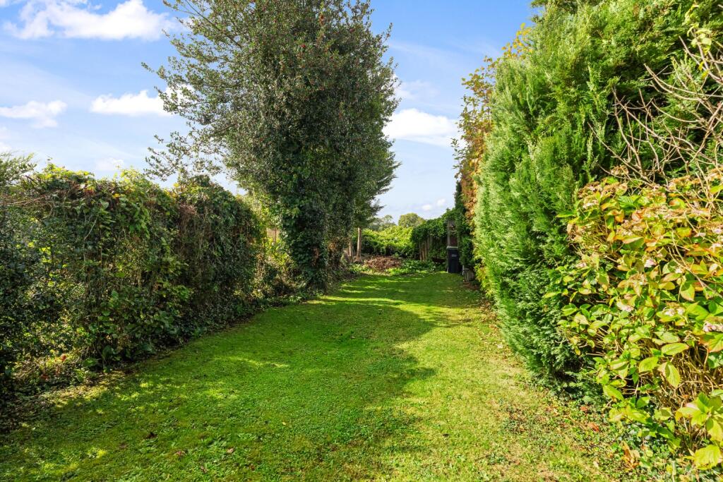 Additional image 12 of Wrotham Road, Meopham, Gravesend, Kent, DA13 0AS