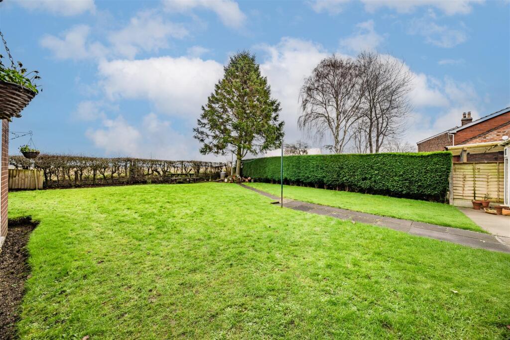 Additional image 27 of Exemplary extended property with idyllic countryside views