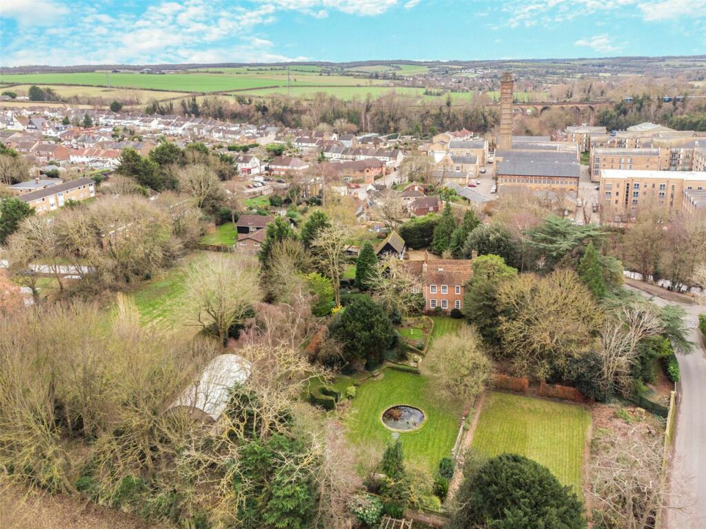 Additional image 33 of Holmesdale Road, South Darenth, Kent, DA4