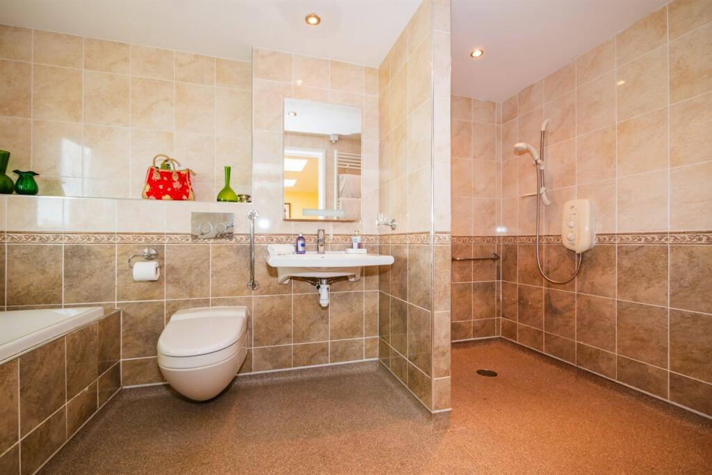 Additional image 7 of Runcorn Road, Little Leigh