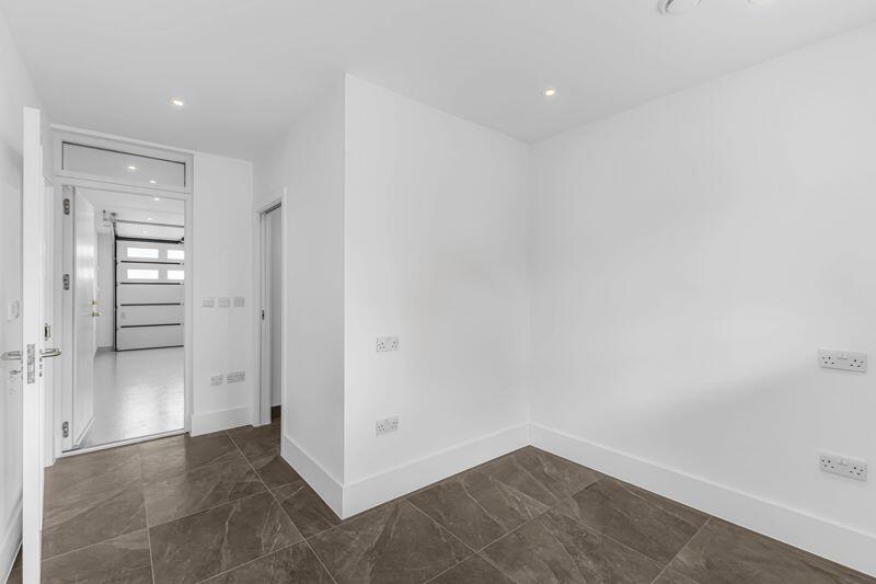 Additional image 18 of Granville Road, Sidcup