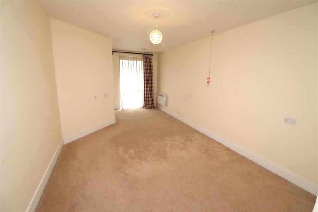 Additional image 6 of Wilton Court, Kenilworth