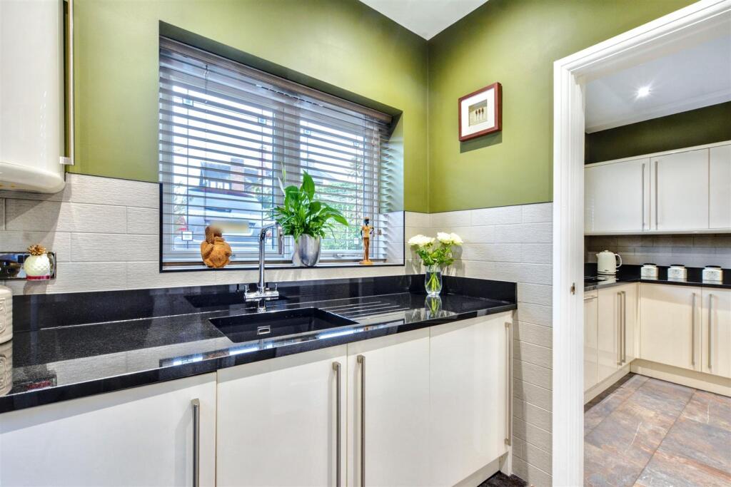 Additional image 11 of Oakwell Drive, Ilkeston