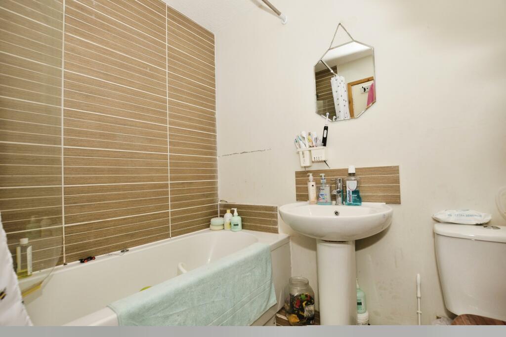 Additional image 12 of Haskard Close, Hawkinge, Folkestone, Kent, CT18