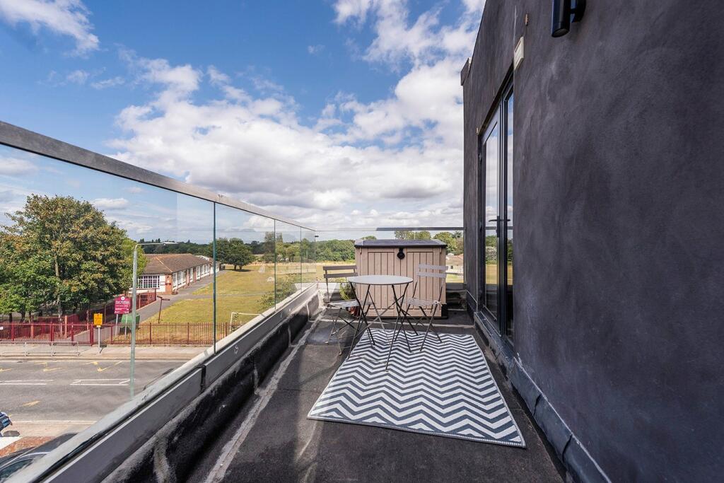 Additional image 6 of Central Avenue, Welling, DA16