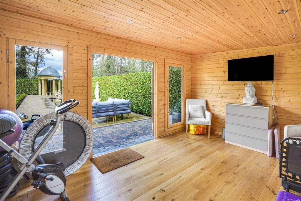 Additional image 31 of Main Street, Congerstone