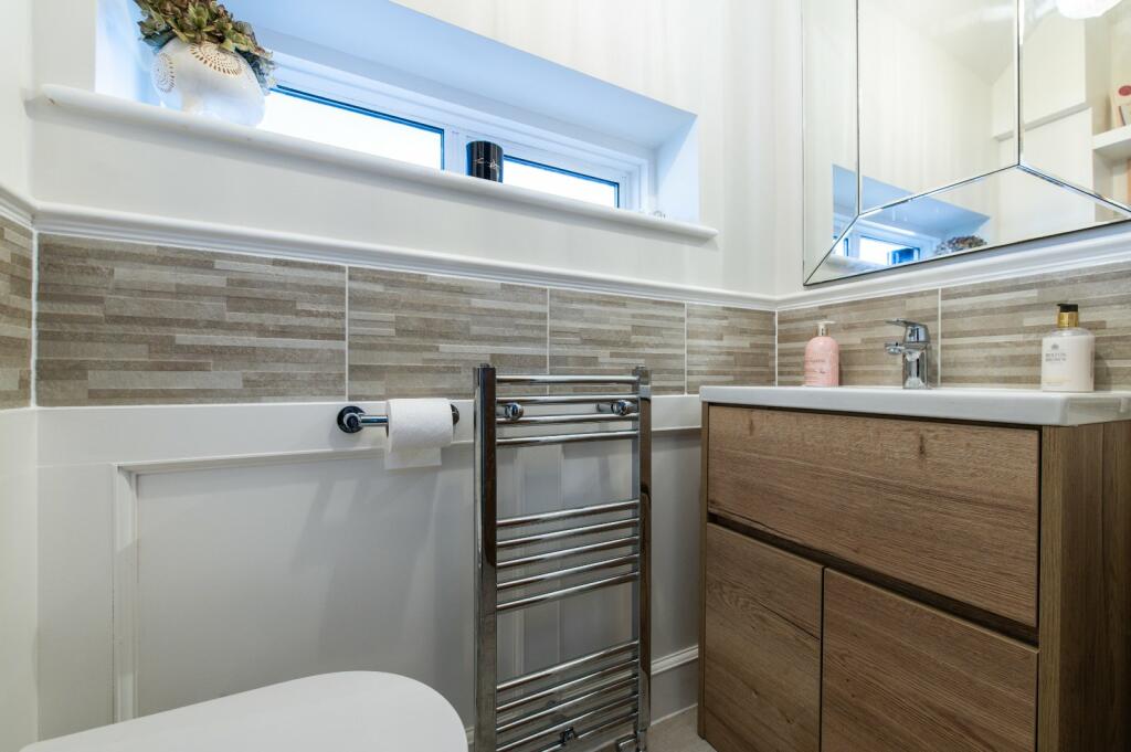 Additional image 27 of Conifer Drive, Meopham, Gravesend, Kent, DA13