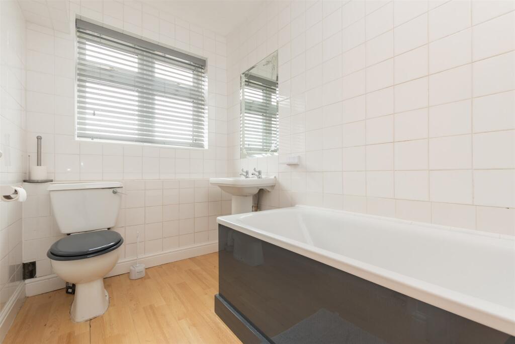 Additional image 5 of Cerne Road, Gravesend, Kent