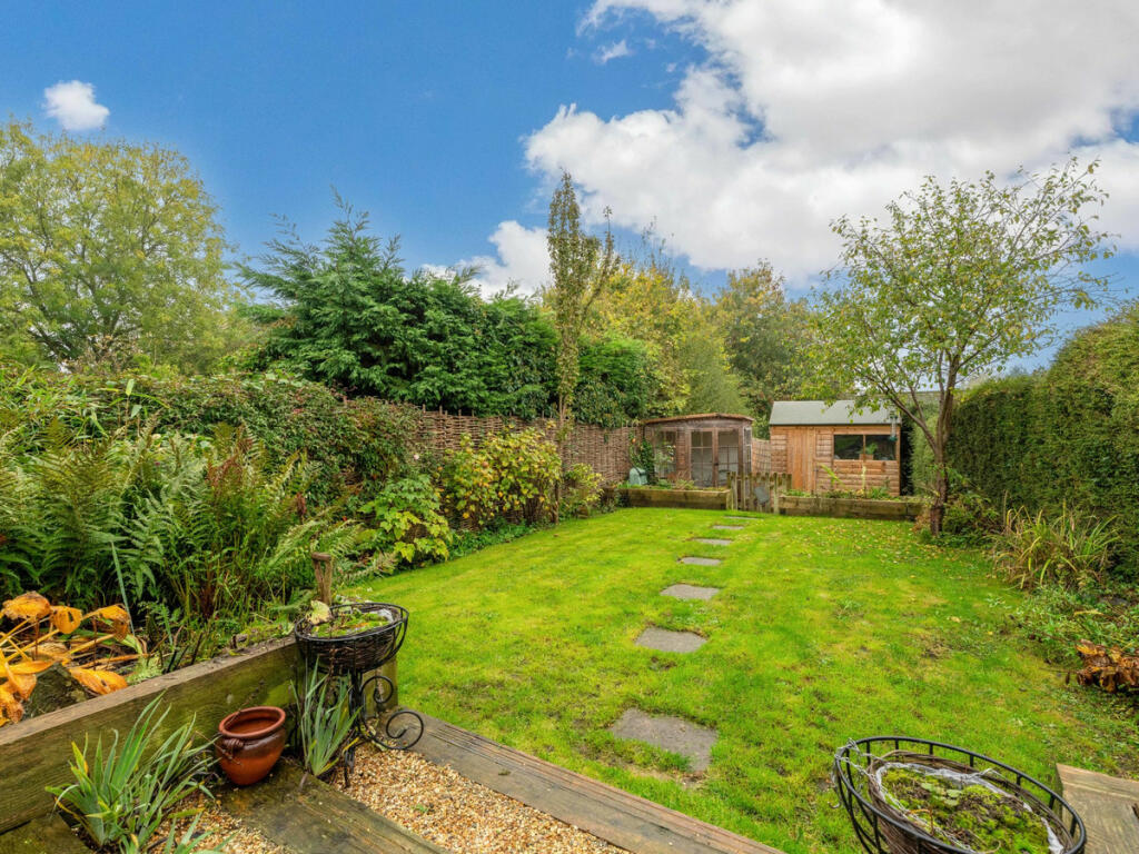 Additional image 34 of Church Road, Snitterfield, Warwickshire CV37 0LF