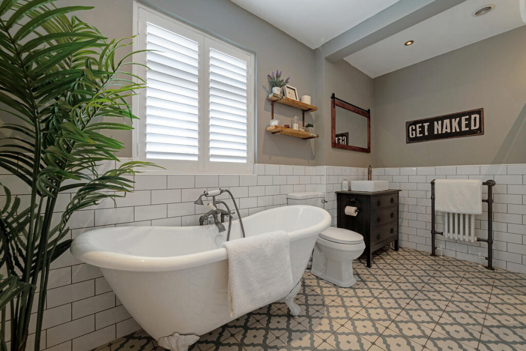 Additional image 23 of Rugby Road Dunchurch Rugby, Warwickshire, CV22 6PN