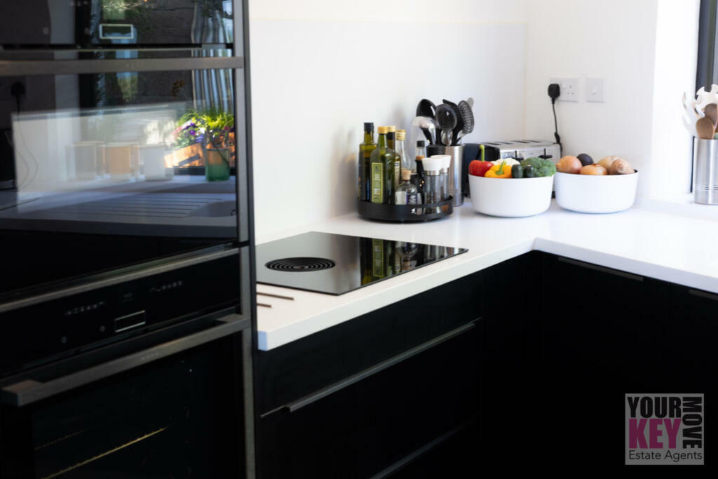 Additional image 12 of Naildown close, Seabrook, Hythe, Kent CT21 5TA