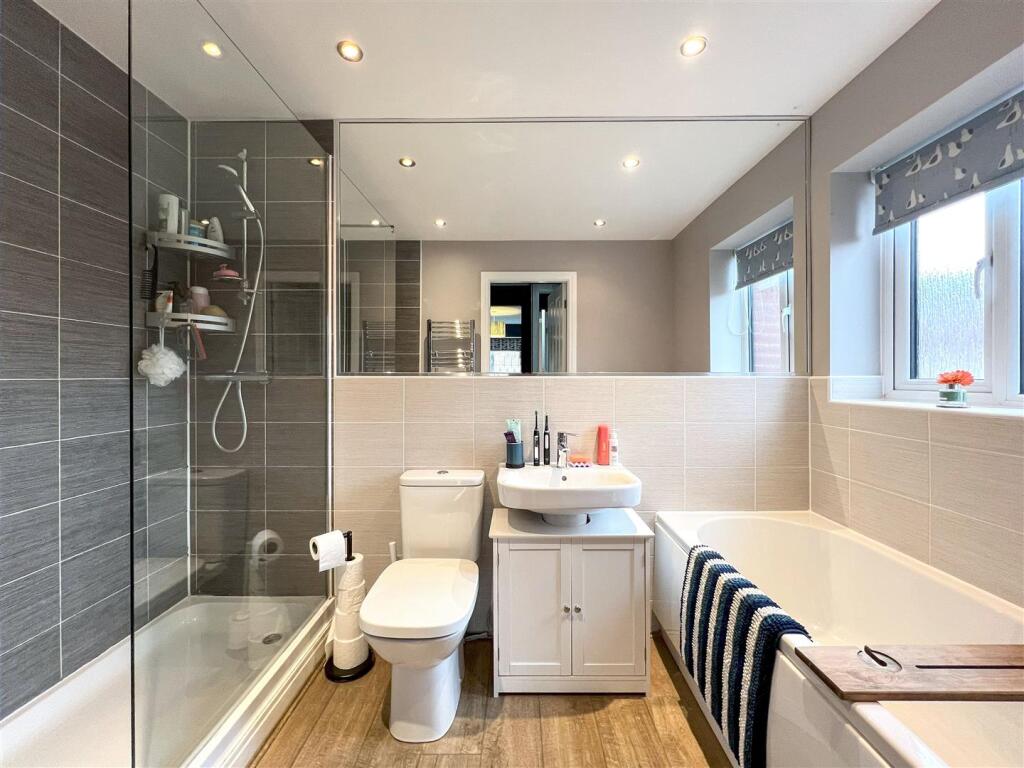 Additional image 18 of Forge Wood Close, Congleton