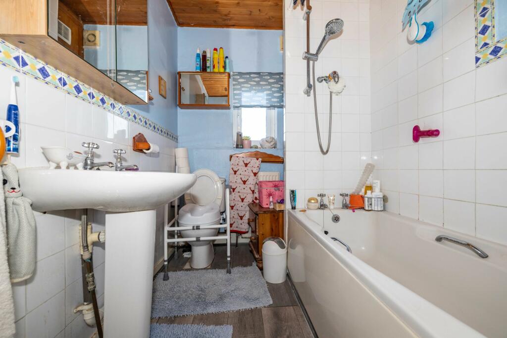 Additional image 9 of Queens Road, Ash, CT3