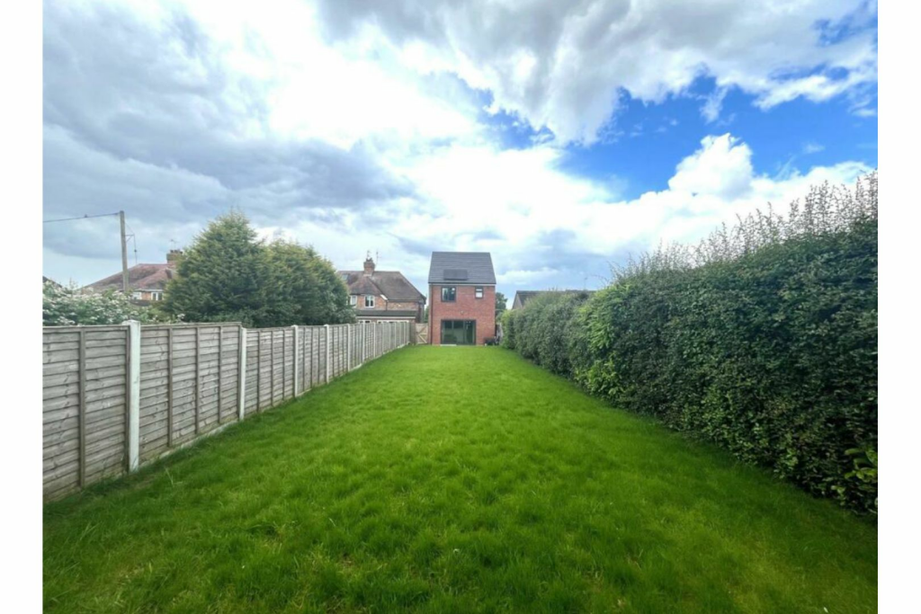 Additional image 18 of Weston Lane, Bedworth, CV12