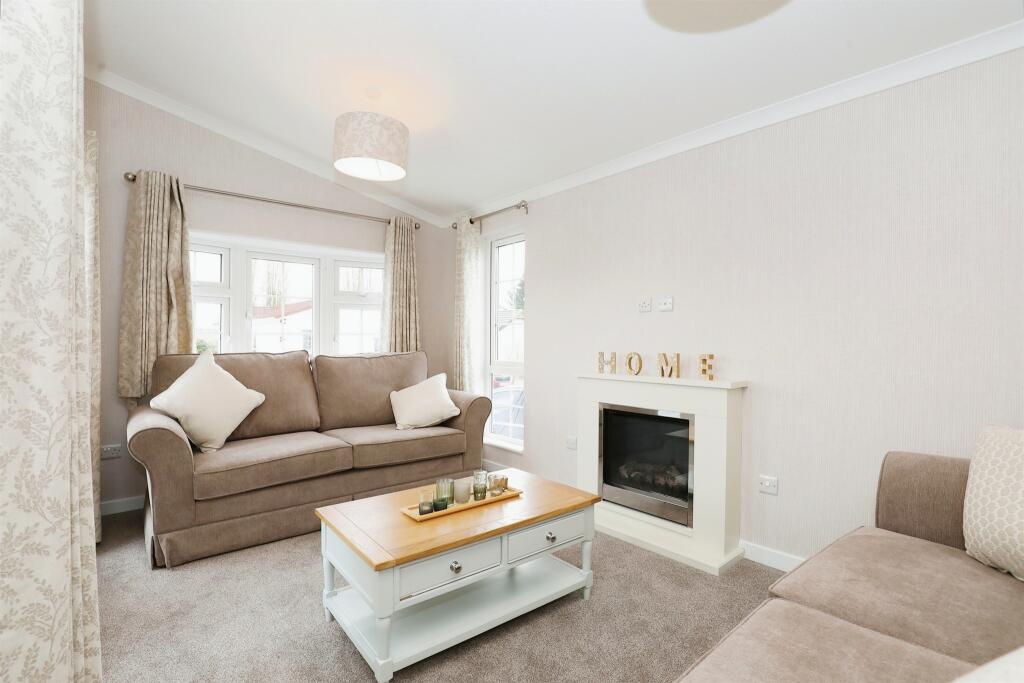 Additional image 6 of Redlands Park, Lighthorne, Warwick