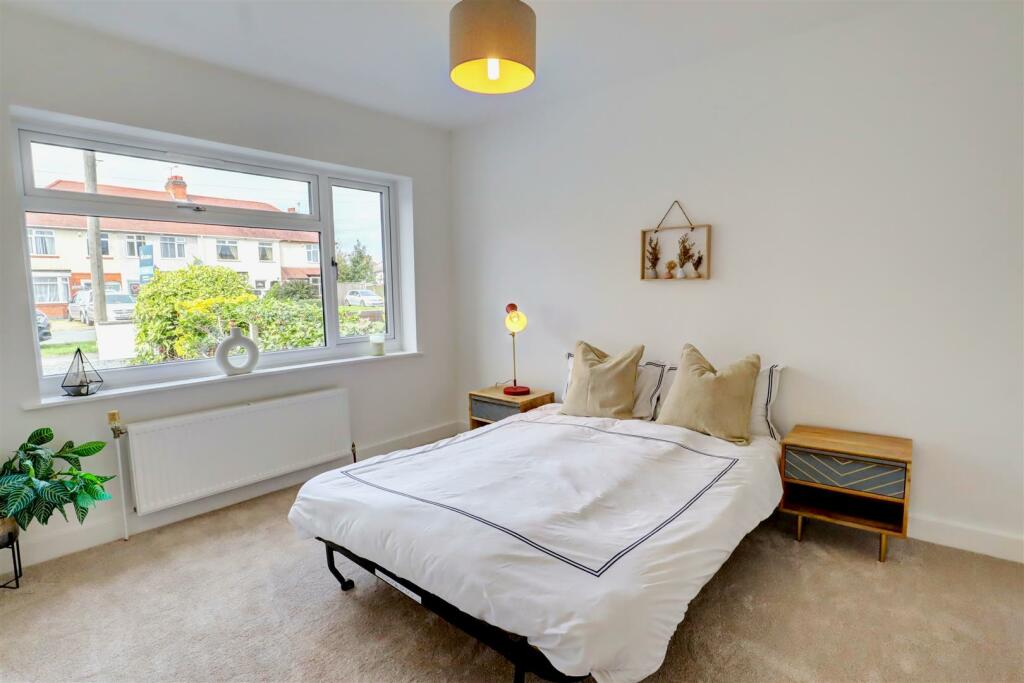 Additional image 11 of READY TO MOVE IN, EXTENDED BUNGALOW - Goodyers End Lane