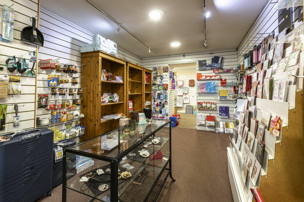 Additional image 4 of Commercial Premise, 40 Market Place, Selkirk, TD7 4BL