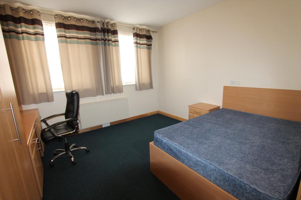 Additional image 6 of Flat 4, 118-120 Warwick Street, Leamington Spa, Warwickshire, CV32