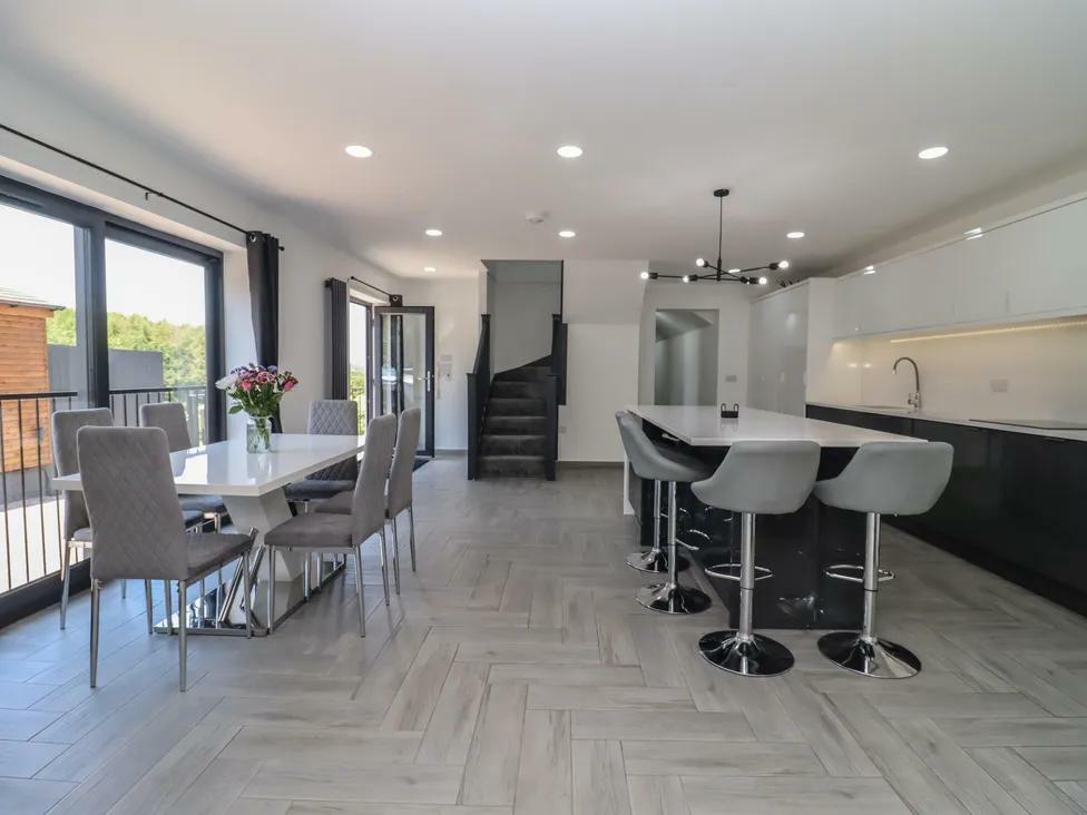 Additional image 3 of Castle Road, Hartshill, Nuneaton, CV10 0SG