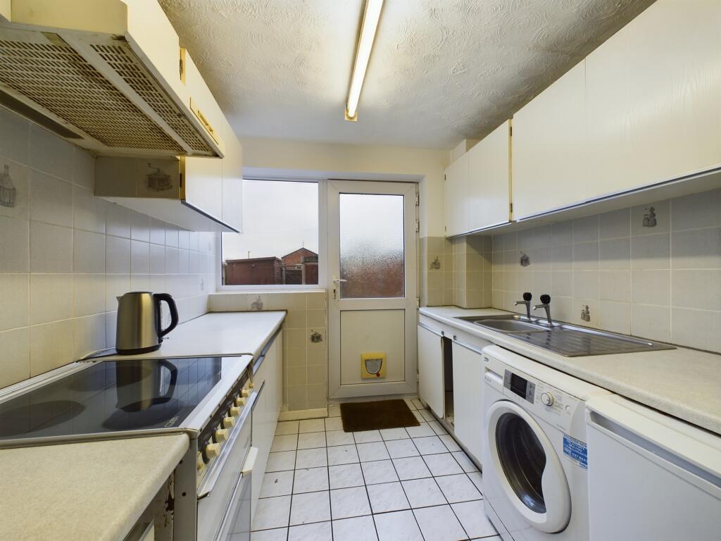 Additional image 4 of Portman Chase, Stenson Fields