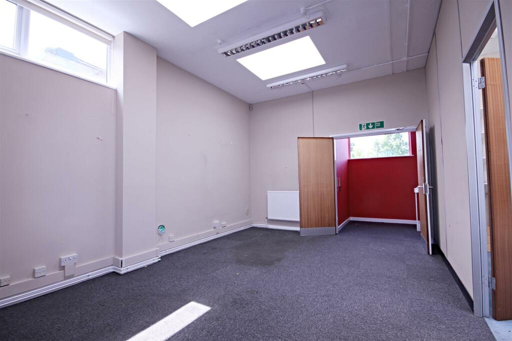 Additional image 6 of Wood Street, Stratford-upon-Avon