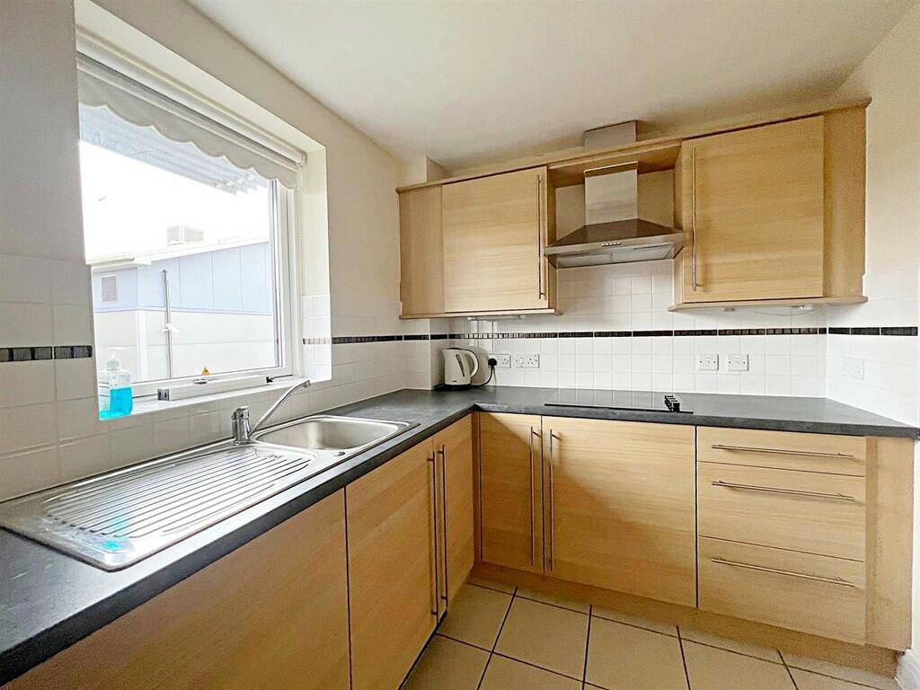 Additional image 15 of Wilton Court, Southbank Road, Kenilworth