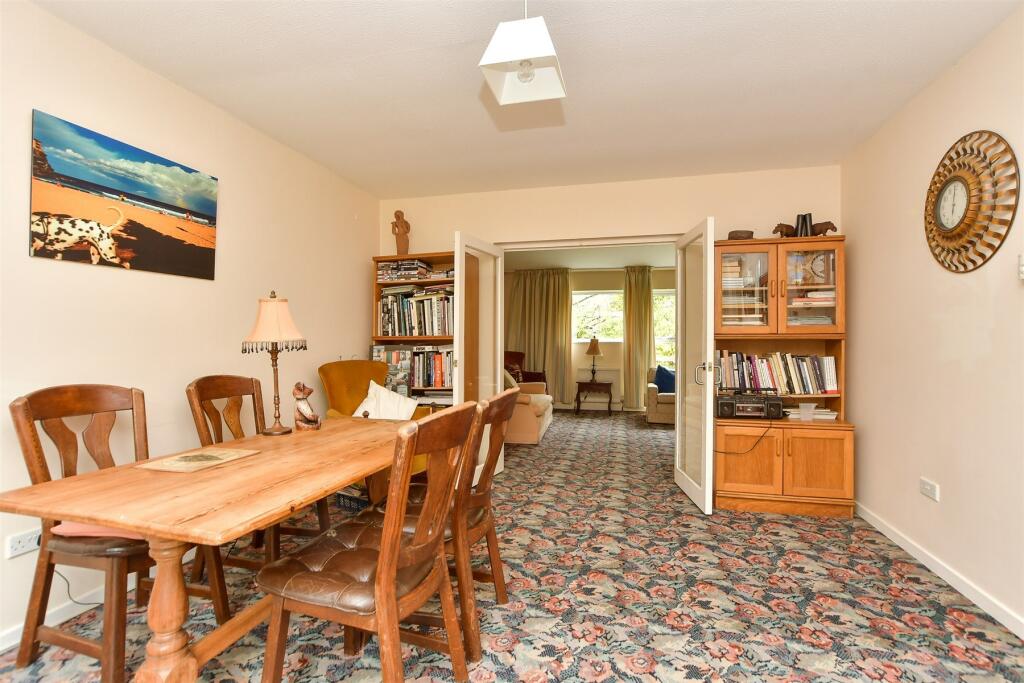 Additional image 5 of Lambardes, New Ash Green, Longfield, Kent