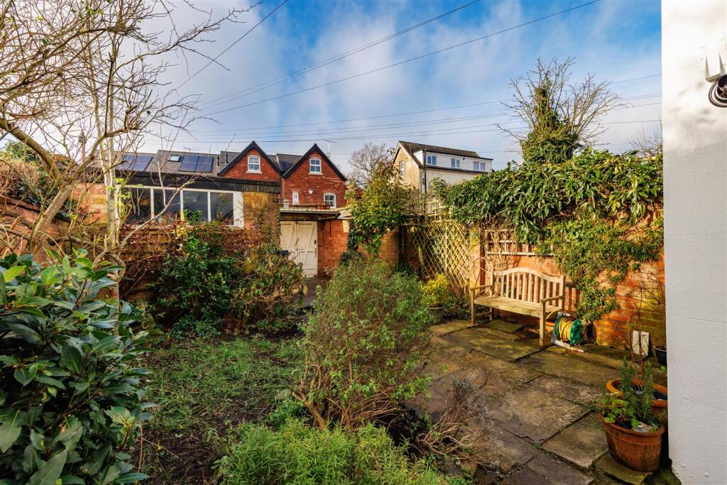 Additional image 20 of Milverton Crescent, Leamington Spa