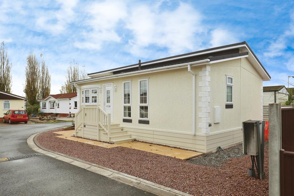 Additional image 15 of Redlands Park, Lighthorne, Warwick