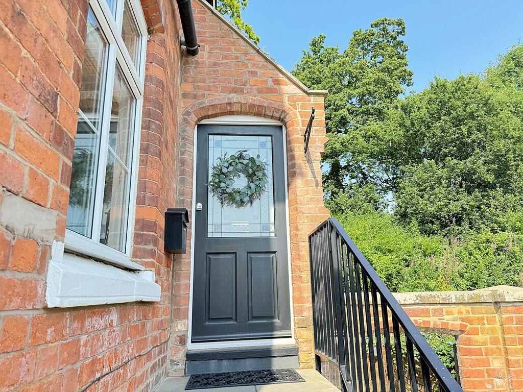 Additional image 5 of Castle Grove, Kenilworth